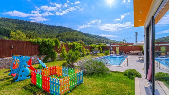 Villa Kır Bahçesi