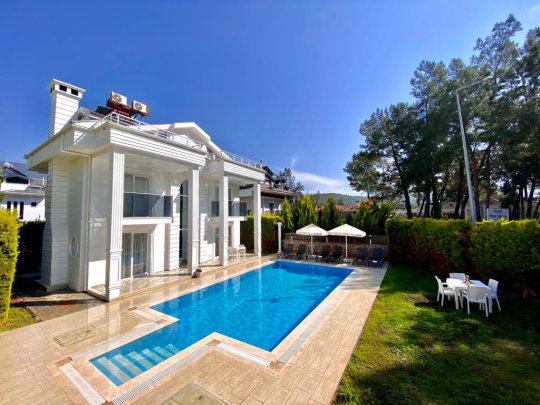 Villa Belis