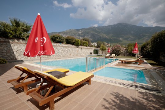 Villa Dera 2