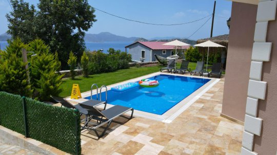 Villa Kızılcık Şerbeti