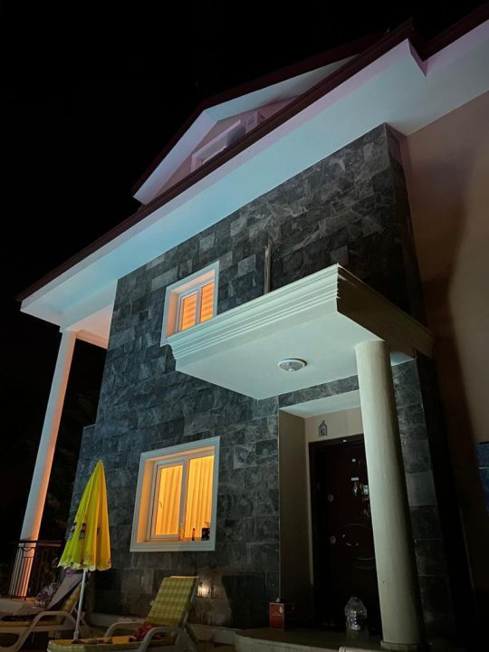 Villa Leısa