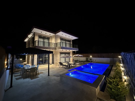 Villa Letisya