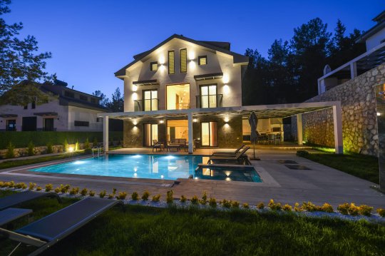 Villa Mayra