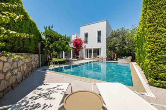 Villa Mydos