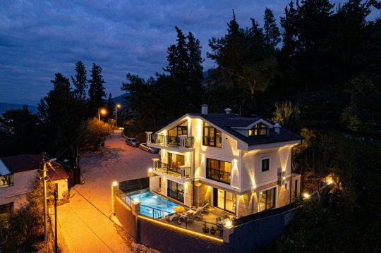 Villa Portariko