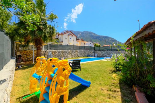 Villa Şans